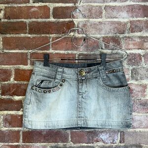 Y2K skater punk micro jean mini denim skirt studded size 26 US